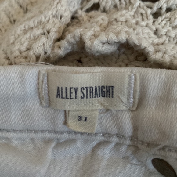 MADEWELL White Denim Alley Straight Leg Distressed Jeans, Size 31 - Picture 9 of 9